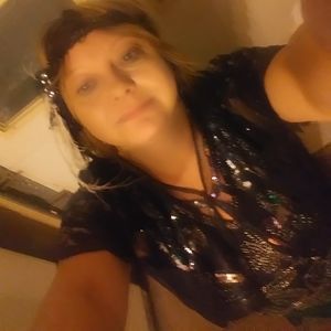 Meet your Posher, Denise